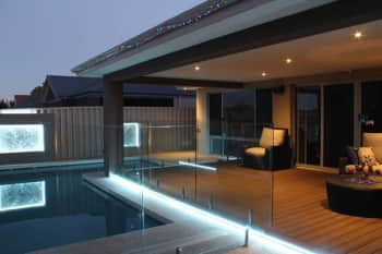 example of architectural lights around a swimming pool